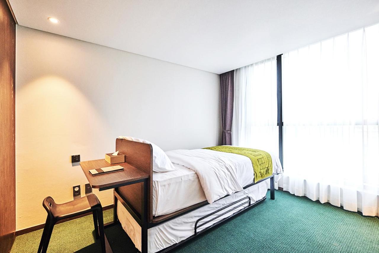 Jeju Pureun Hotel ソギポ エクステリア 写真